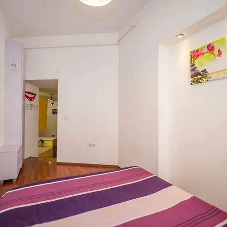 Cozy In Historic City Center Brasov