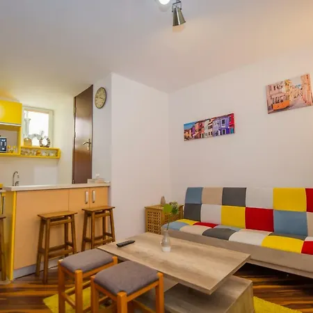 Cozy In Historic City Center Brasov