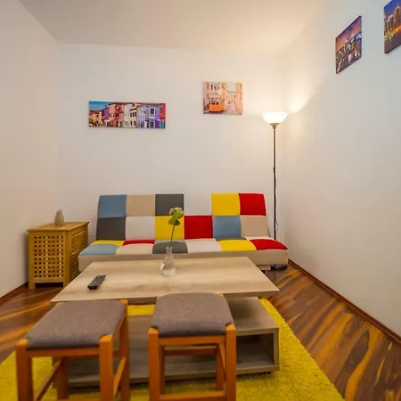 Apartment Cozy In Historic City Center Brasov